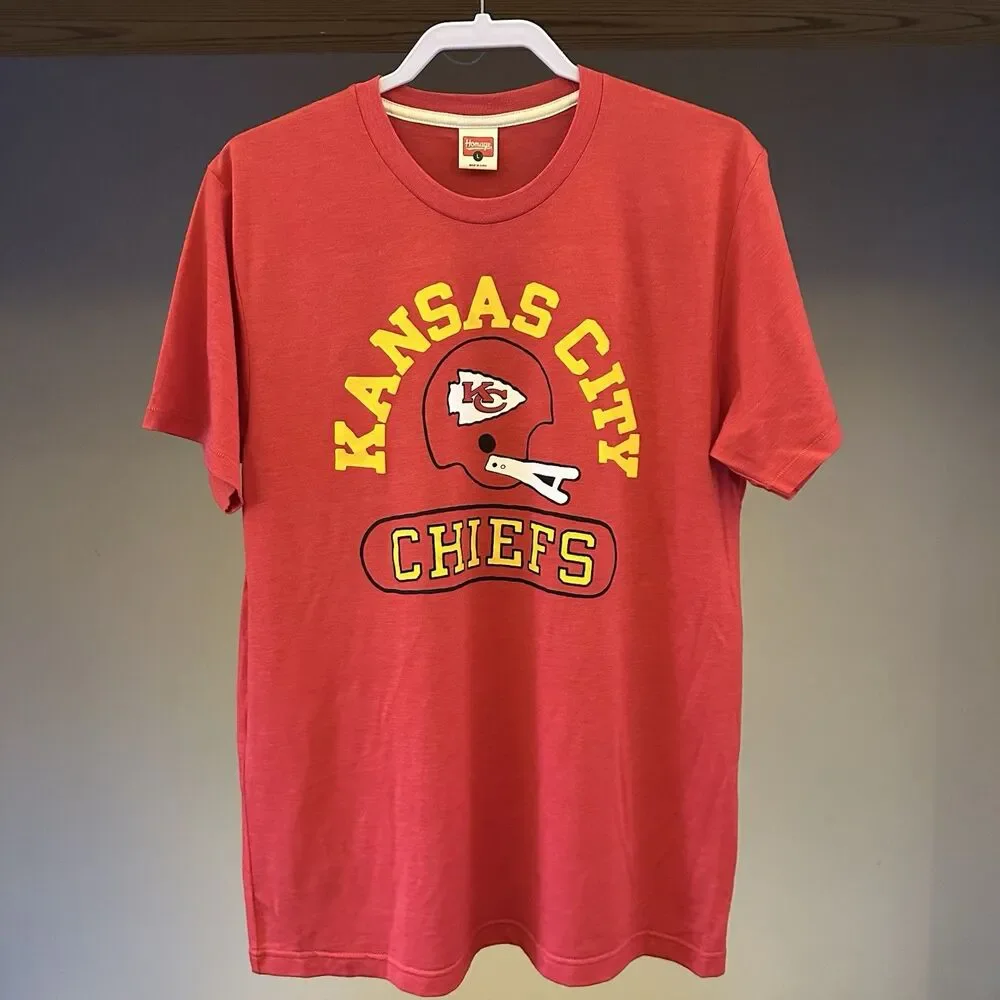 Homage Kansas City Chiefs Red Throwback Helmet Short Sleeve Shirt Mens Large NWT - Picture 11 of 16